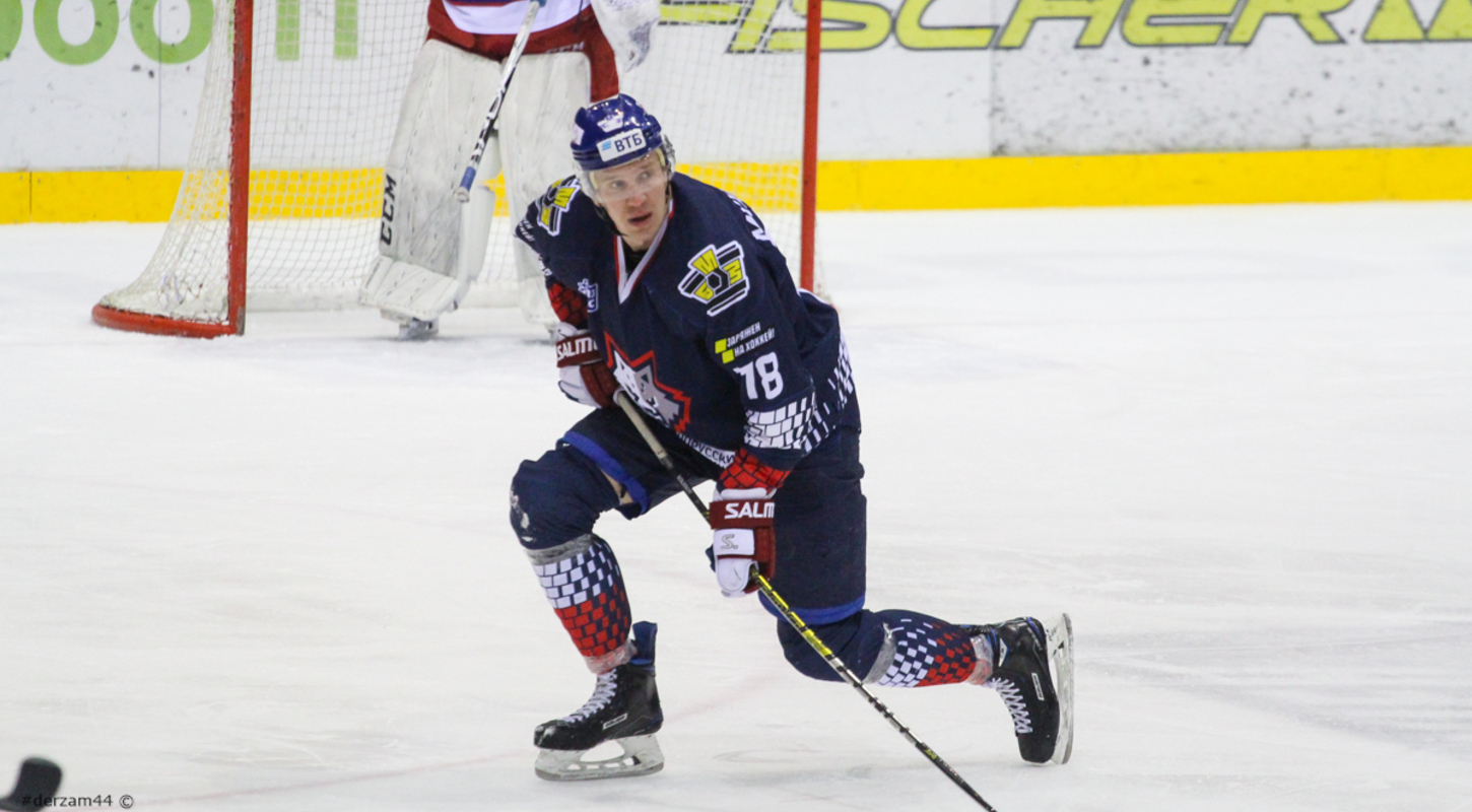 Команда украинского нападающего не попала в полуфинал плей-офф белорусской Экстралиги