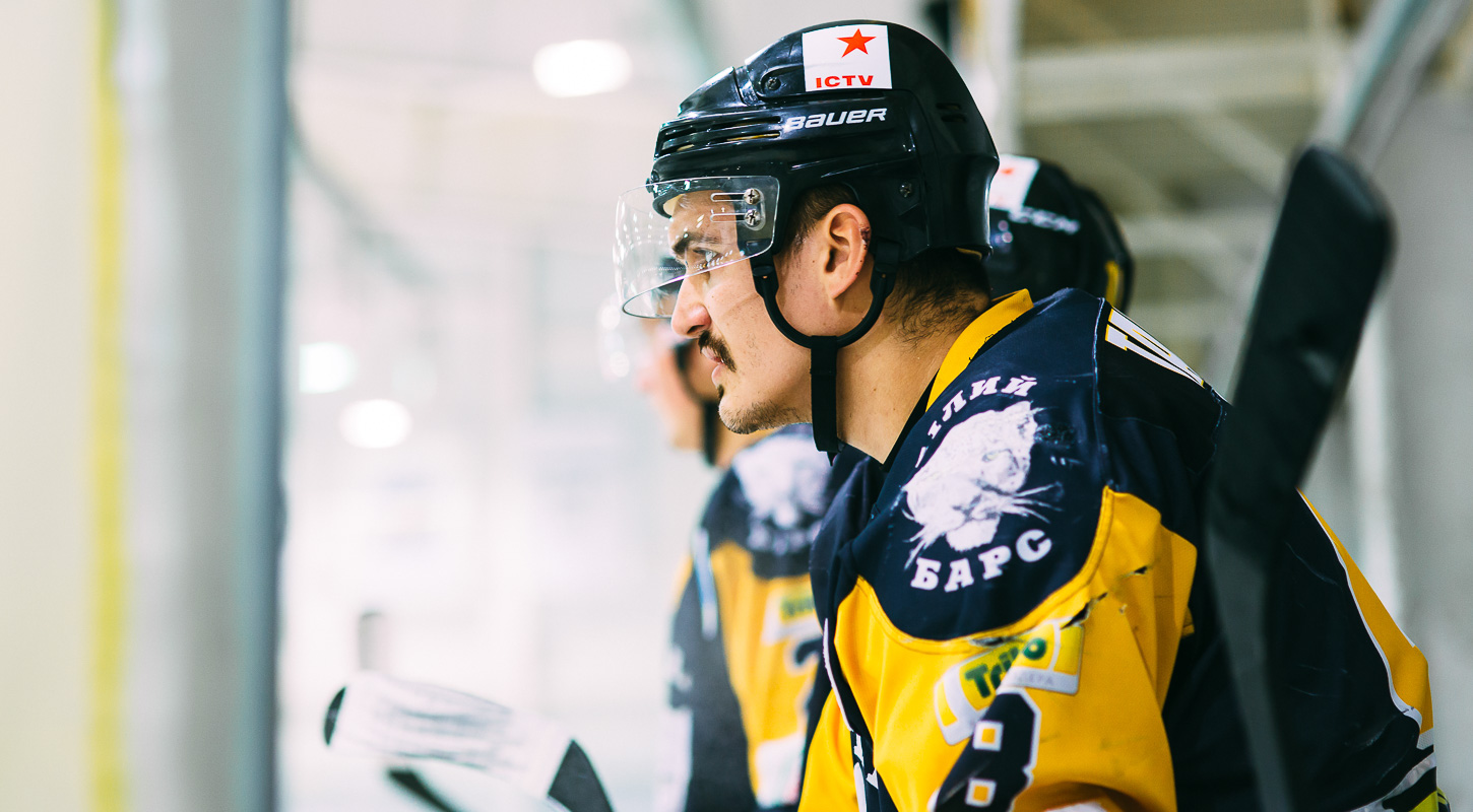 Павел Таран получил дисквалификацию за атаку игрока, не владеющего шайбой