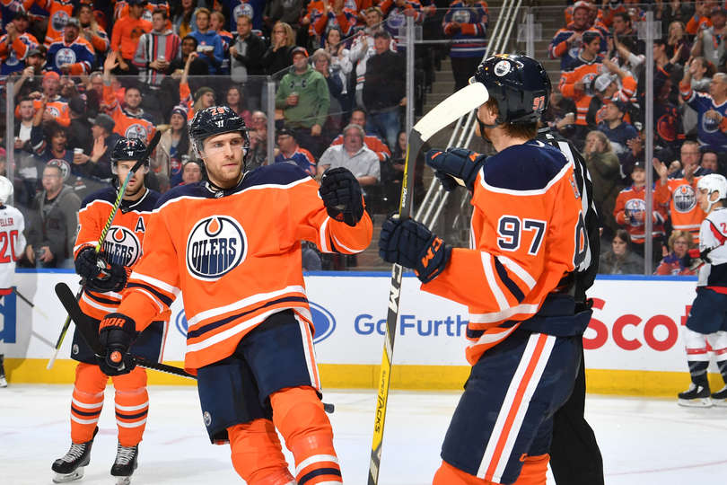 "Эдмонтон" - "Вашингтон" (4:3 ОТ): битва Овечкина с "Ойлерз"