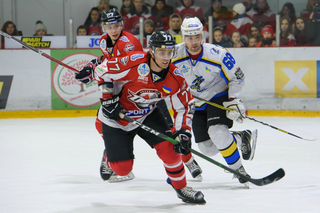 Никита Буценко: «Заняв второе место в регулярном чемпионате, нам надо реабилитироваться в плей-офф»