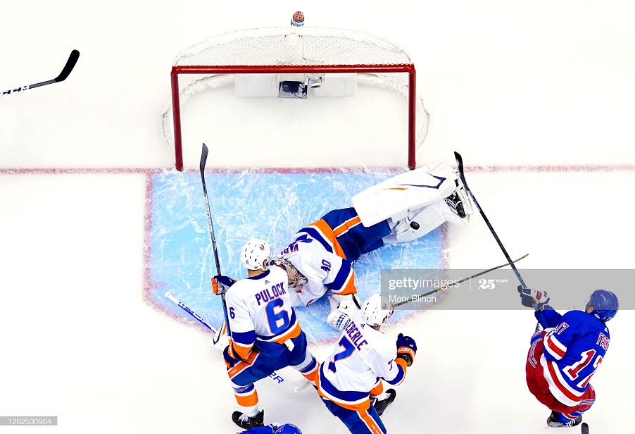 "Рейнджерс" - "Айлендерс" (1:2):Барри Тротц - "Мои вратари в хорошей форме"