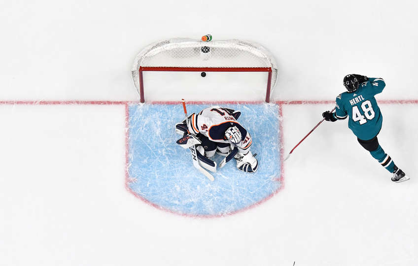 Гертл ложится на операцию