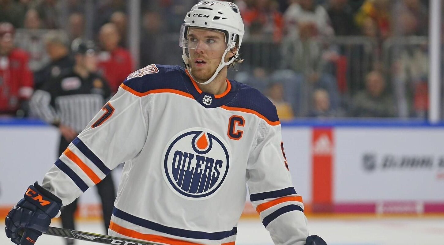 Макдэвид, Кучеров и Кросби – лучшие хоккеисты по версии NHL Network