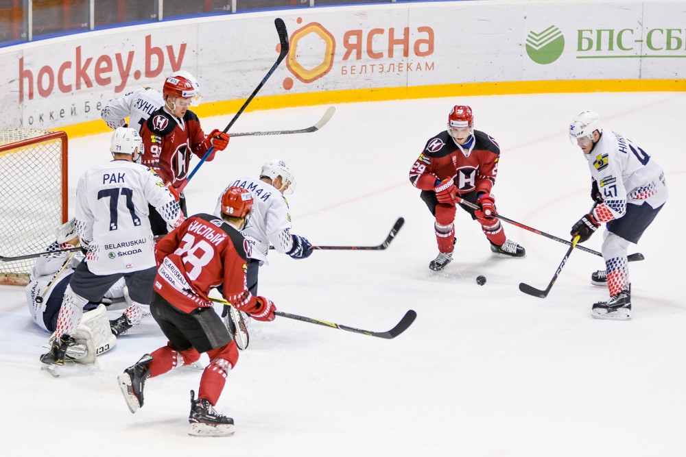 Экстралига «А»: Соперник украинского «Донбасса» в еврокубках разгромил «Металлург» (видео)