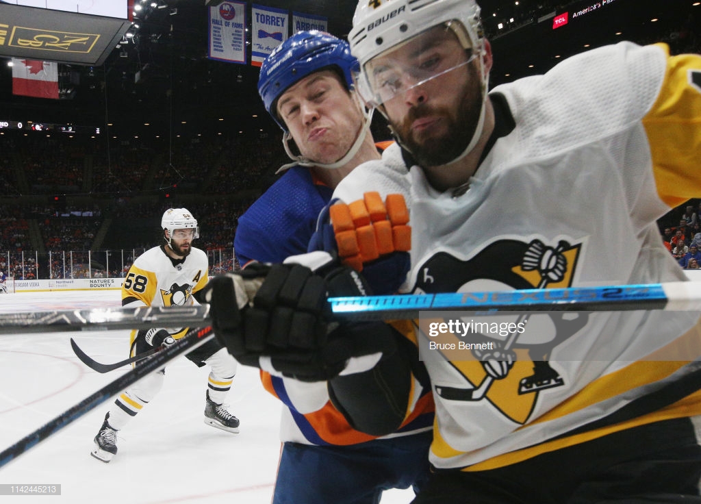 "Пингвинз" обменяли Гудбрансона в "Дакс"