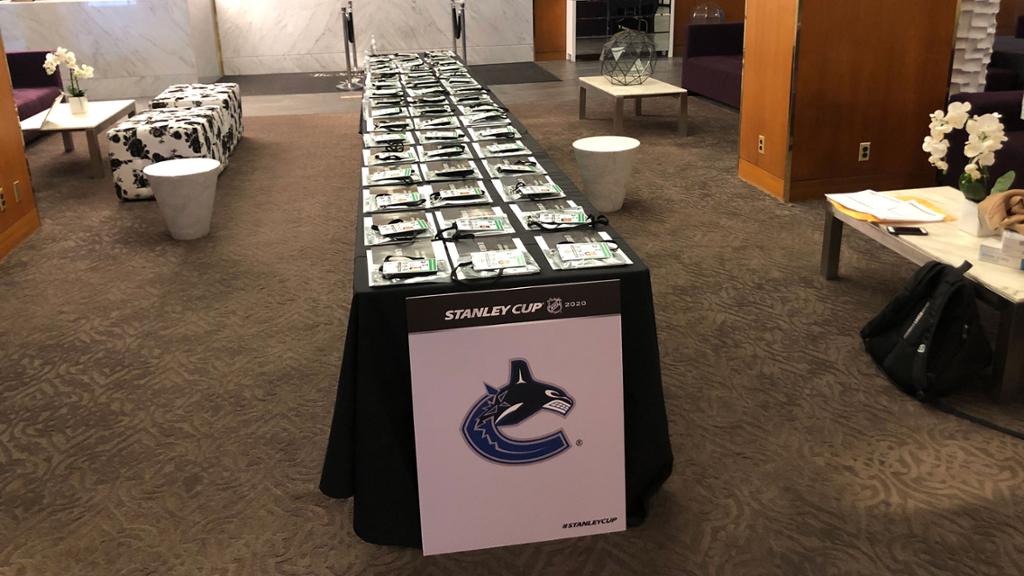 Все клубы НХЛ заехали в города-хабы и готовятся к контрольным матчам