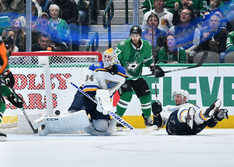 "Даллас" - "Сент-Луис" (1:3): "Блюз" наносят ответный удар