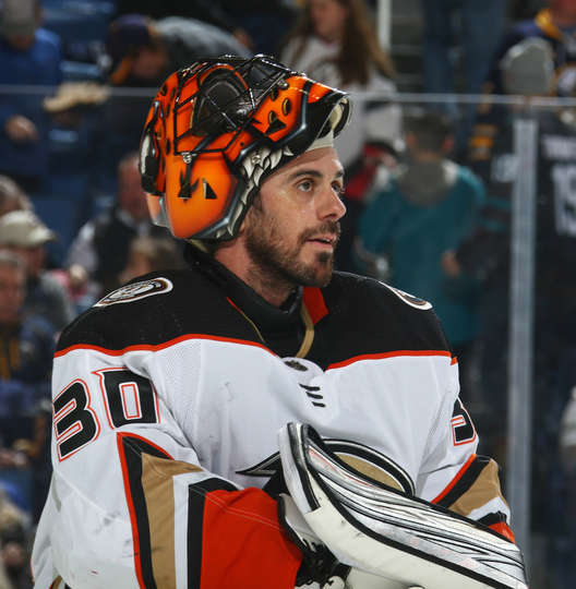 "Баффало" - "Анахайм" (2:3): "Сэйбрз" потеряли стабильность