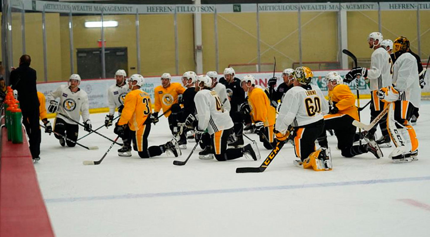 Игрокам НХЛ с 23 июня разрешено тренироваться в составах до 12 человек