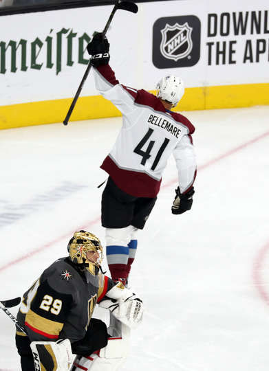 "Вегас" - "Колорадо" (3:7): Ничушкин исполнил хет-трик Горди Хоу