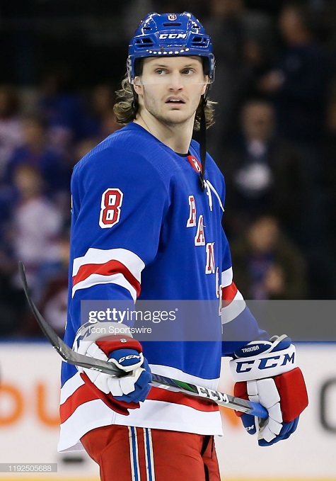 Труба оштрафован на 5000 долларов за атаку на Данна