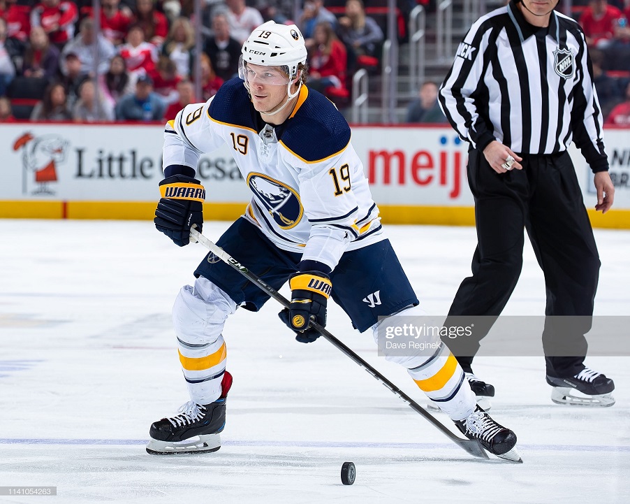 Маккейб подписал контракт с "Баффало"