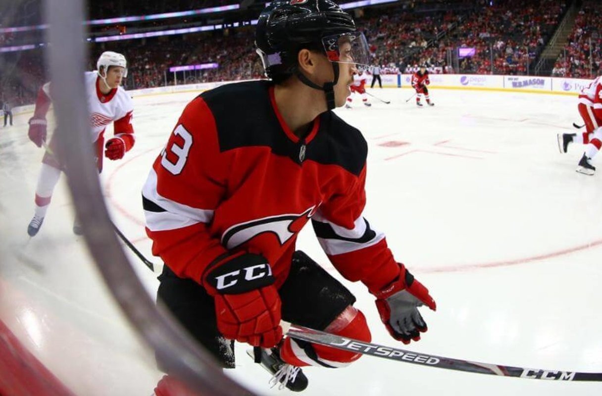 НХЛ: Крупная выездная победа «Бостона» и другие результаты (видео)