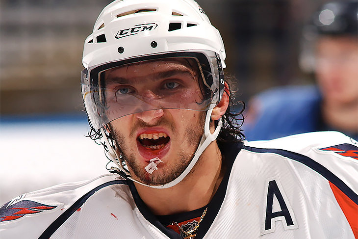 Выбитые зубы как визитная карточка хоккея