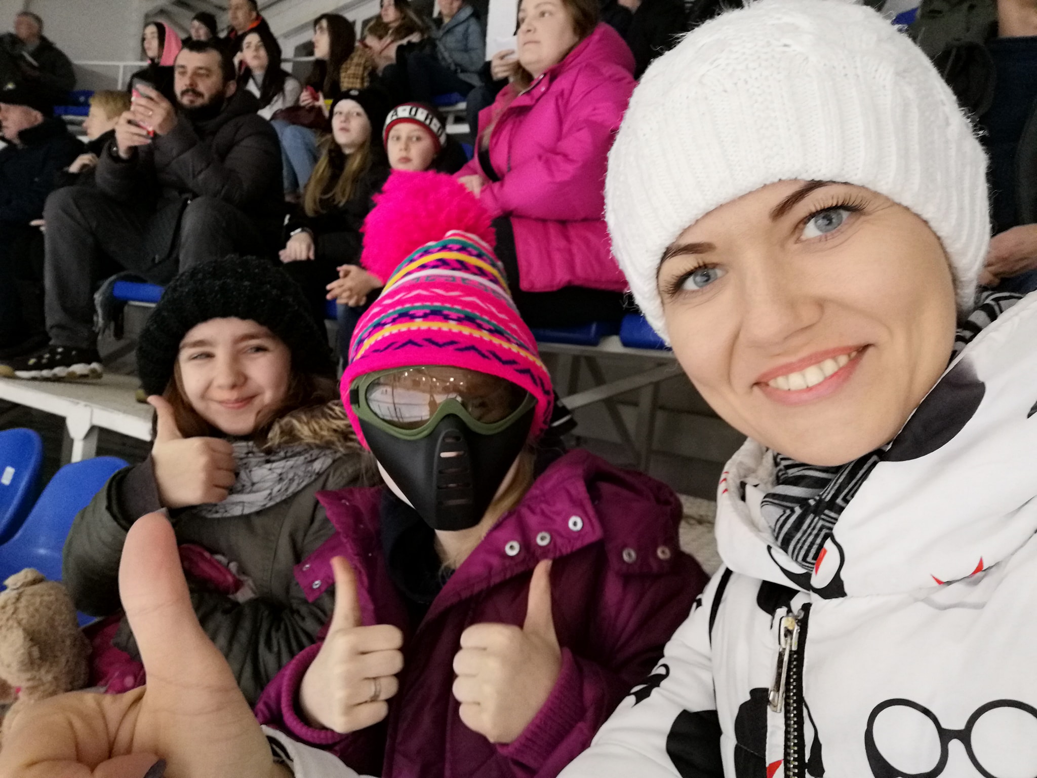 Воспитанники БФ «С теплом в сердце» — лучшие болельщики февраля!