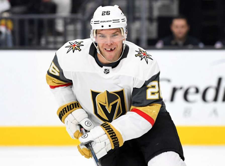 Выбитые зубы как визитная карточка хоккея