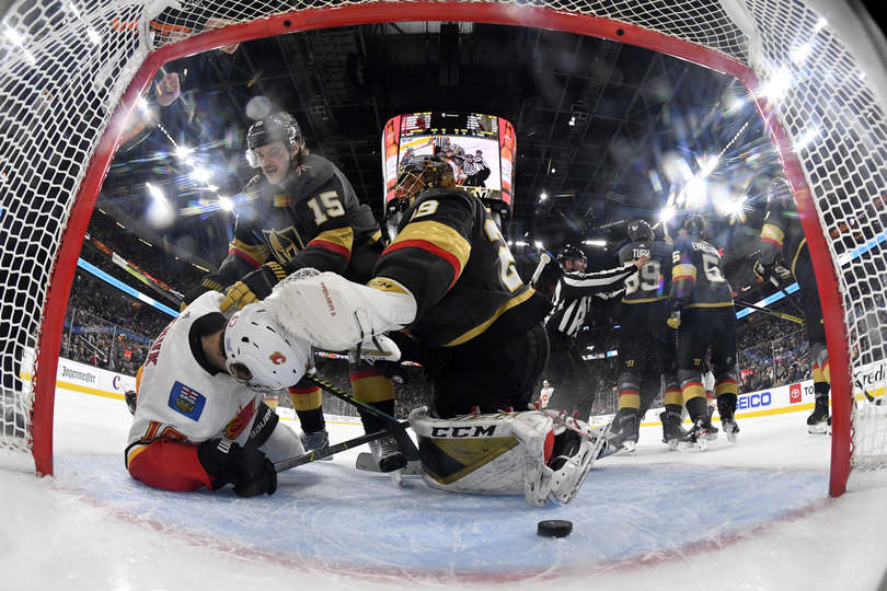 "Вегас" - "Калгари" (6:0): Флери начал выход из кризиса