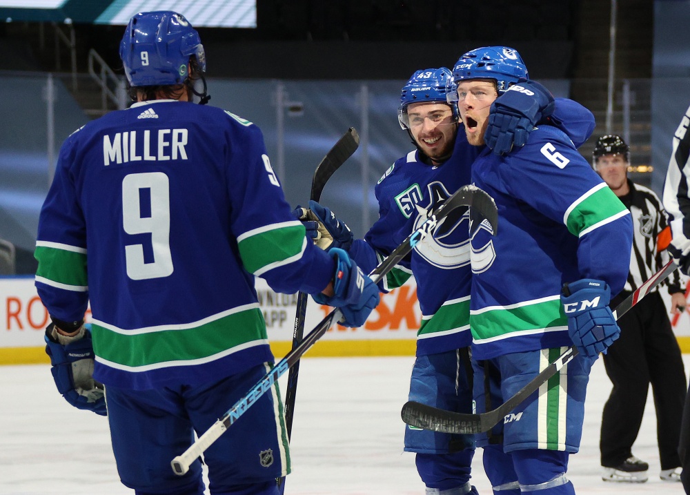 "Ванкувер" - "Сент-Луис" (6:2): "Блюз" сложили полномочия 