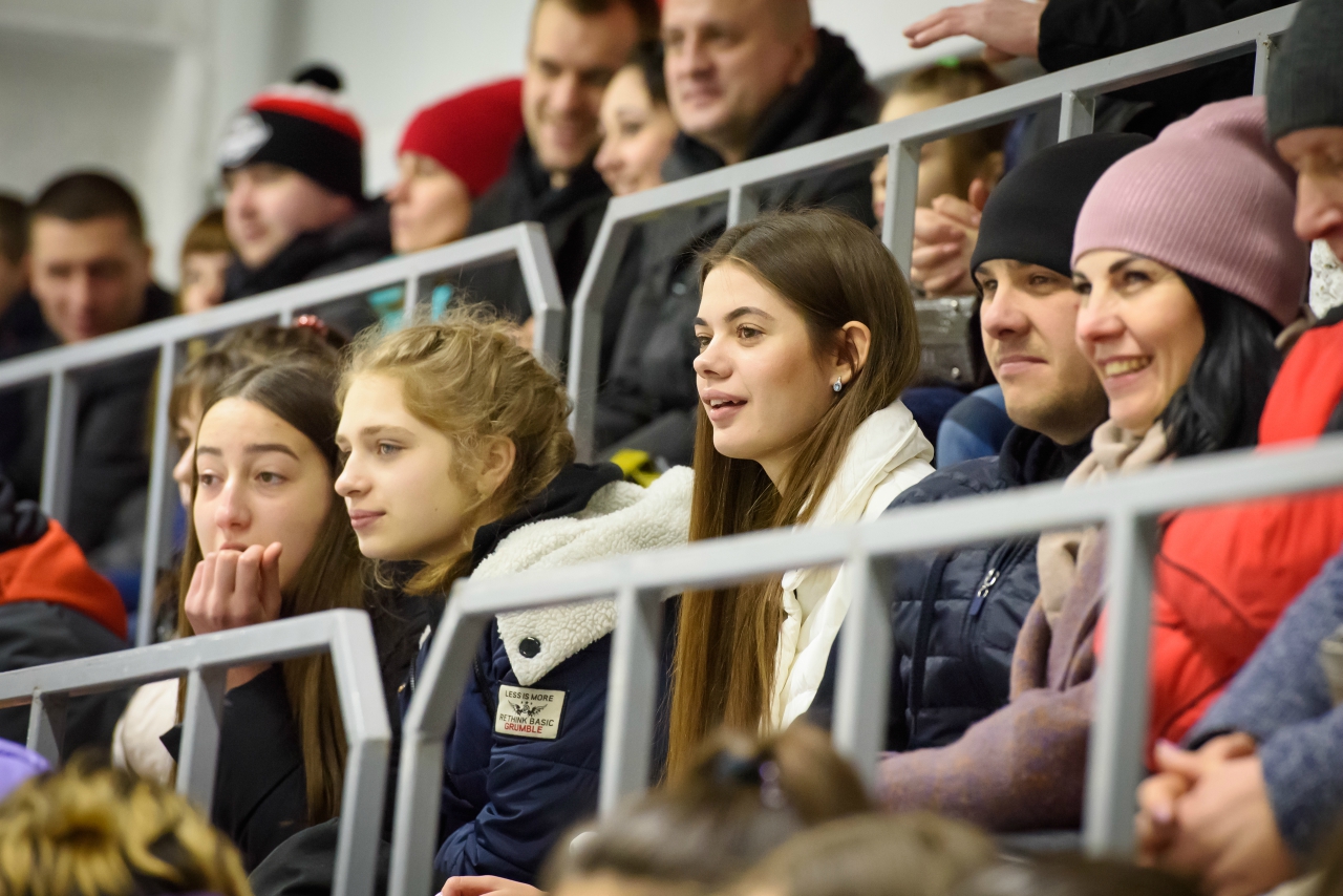 С Международным женским днем!