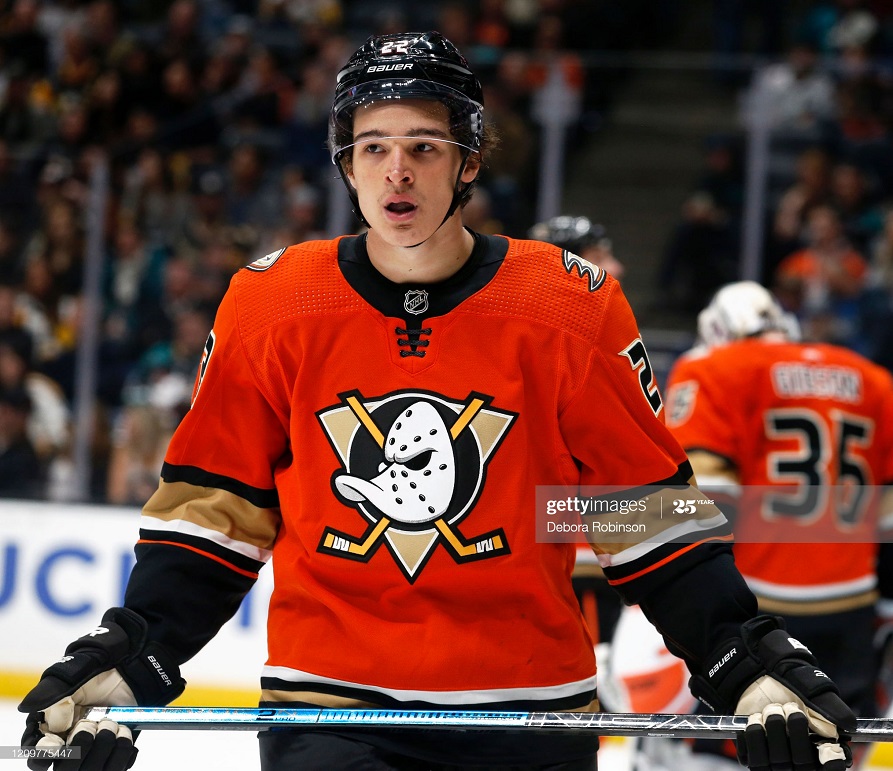 «Кэпиталз подписал Милано на год