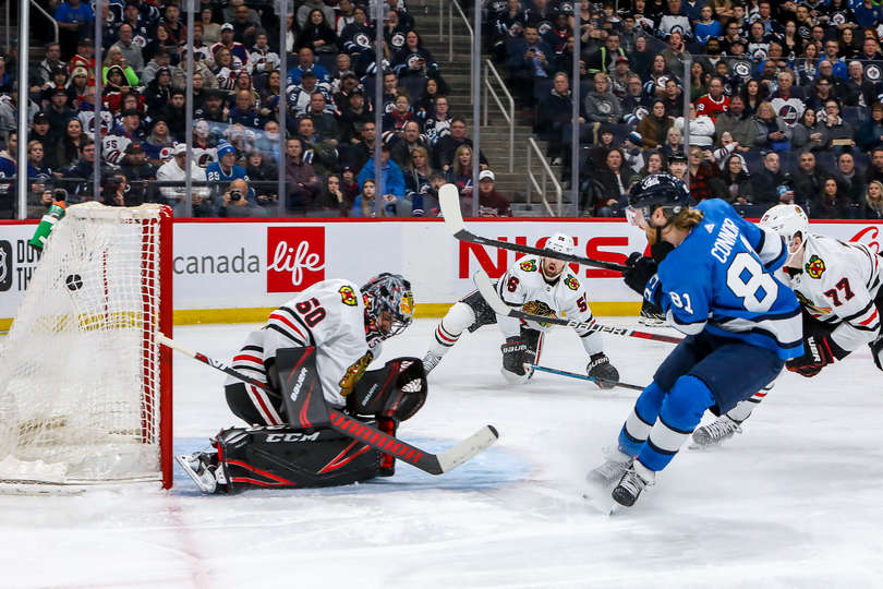 "Виннипег" - "Чикаго" (5:2): пять голов "Джетс" подряд