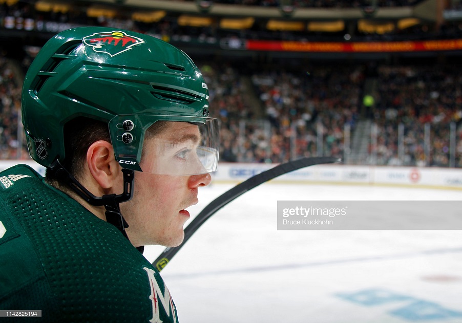 "Миннесота" : переподписания контрактов