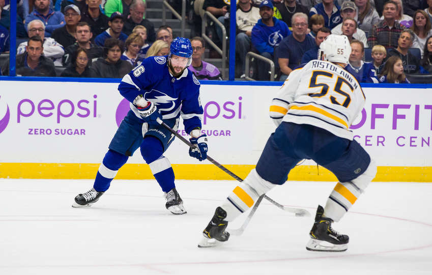 "Тампа-Бэй" - "Баффало" (5:2): два гола "Тампы" в меньшинстве, травма Далина