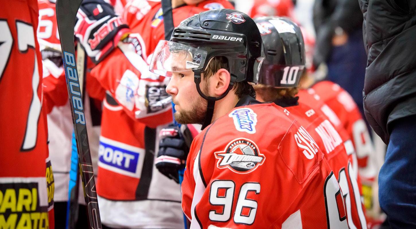 Олег Шишлянников: «На самом деле, до прихода в «Донбасс» я никогда не играл при полных трибунах»