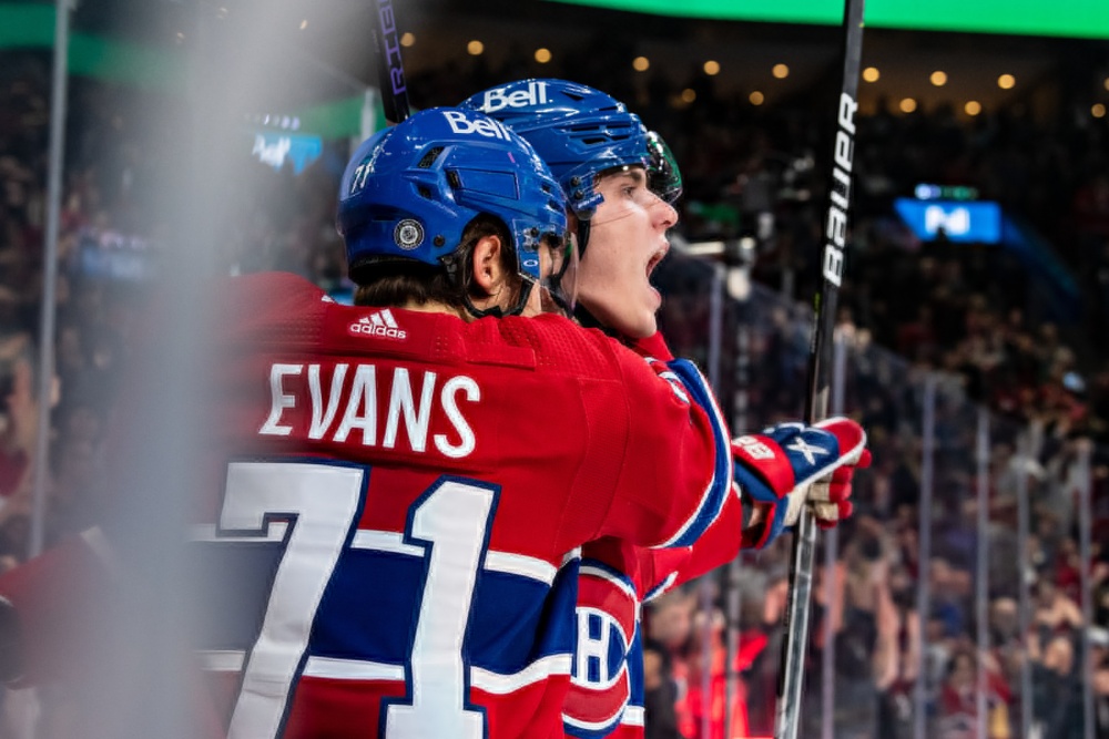 Славковский забил первый гол в НХЛ (видео)