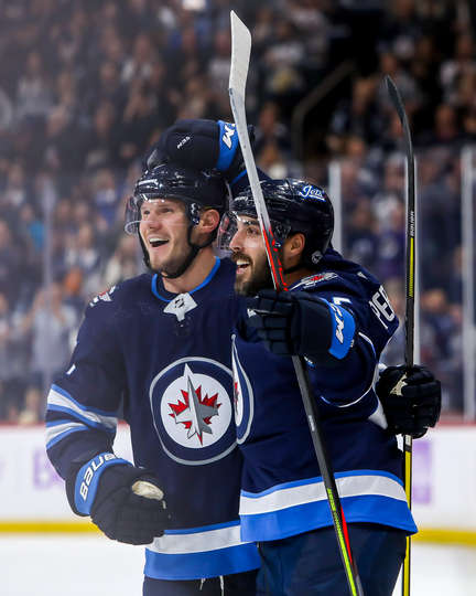 "Виннипег" - "Коламбус" (4:3): победа "Джетс" на флажке