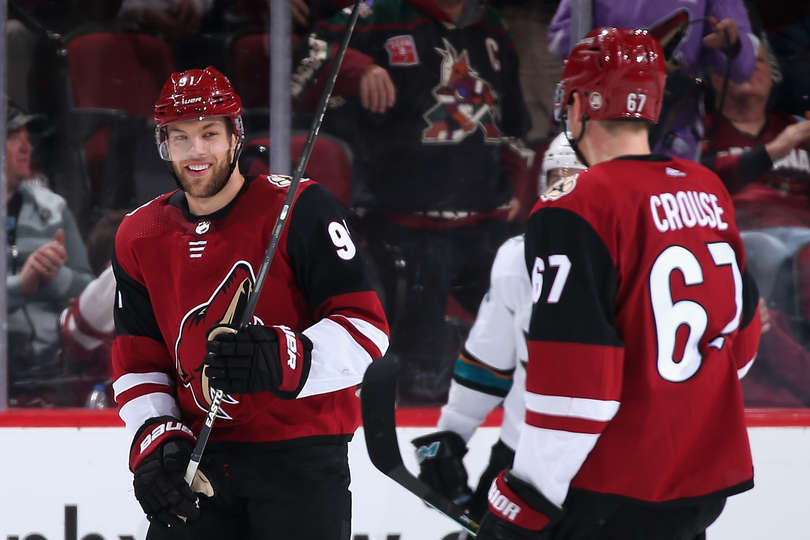 "Аризона" - "Сан-Хосе" (6:3): три очка Кессела и Холла