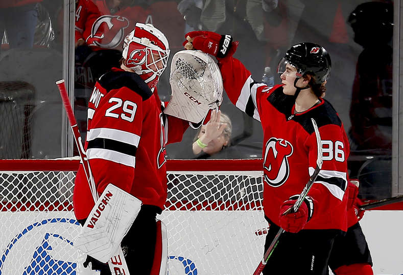 "Нью-Джерси" - "Лос-Анджелес" (3:0): второй подряд шатаут Блэквуда