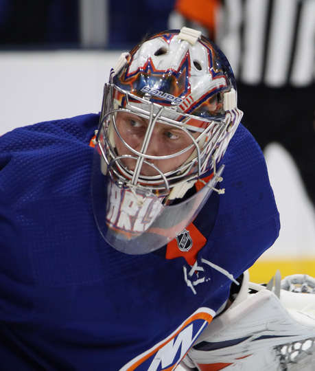 "Айлендерс" - "Филадельфия" (3:1): Варламову удался реванш