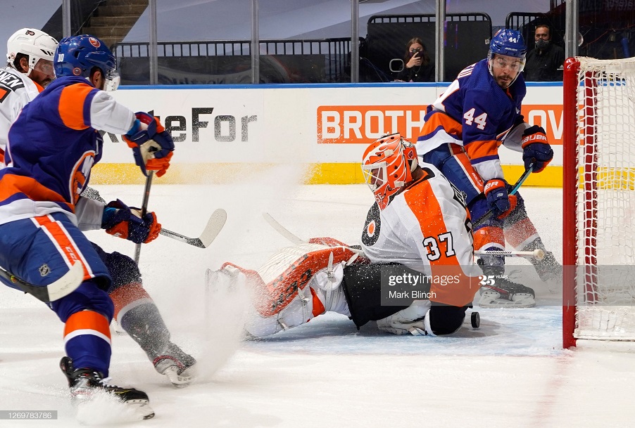 "Айлендерс" - "Филадельфия" (3:2): "Айлендерс" одержал победу над "Филадельфией" в матче №4