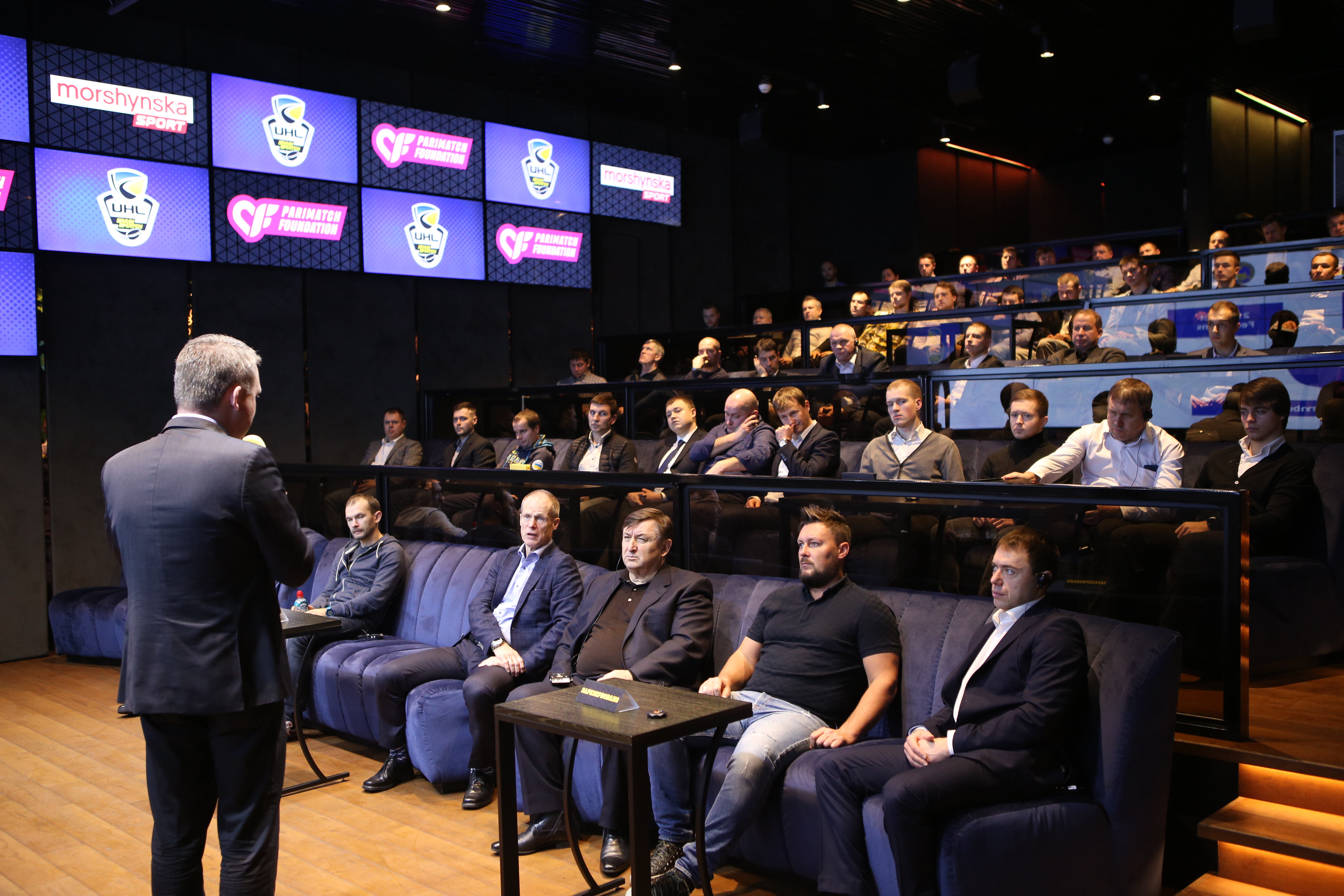 6 тренировок со звездой, масштабная церемония награждения и приезд президента шведской федерации: каким был 2019 год для УХЛ