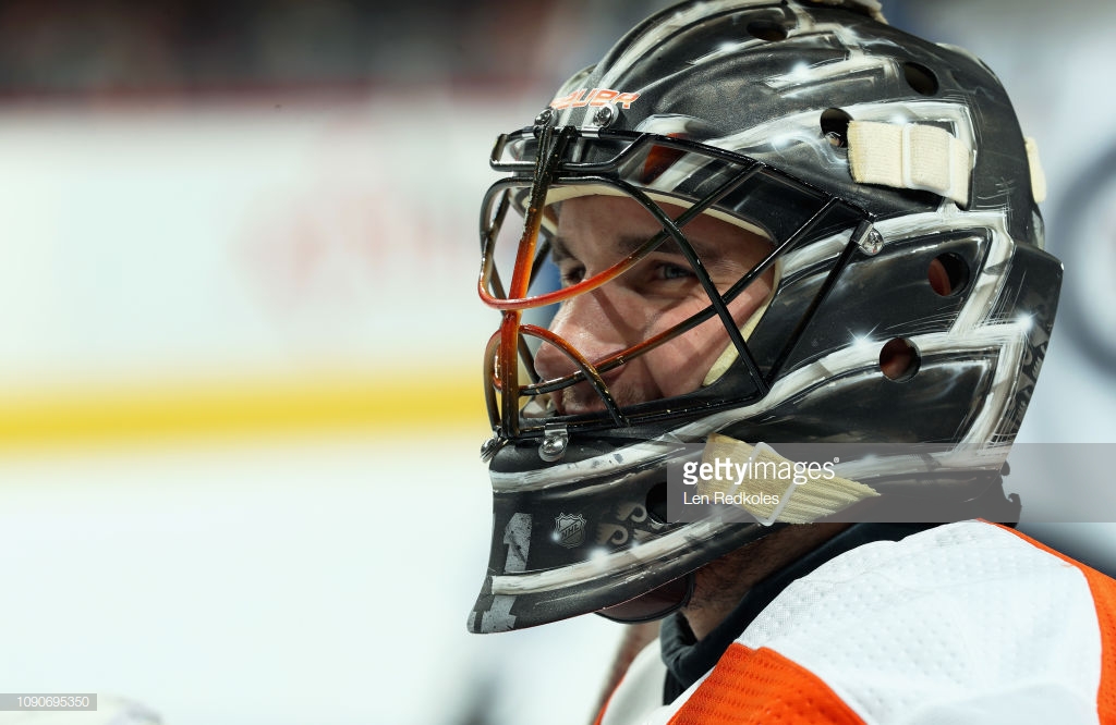 Завершил карьеру вратарь МакКенна