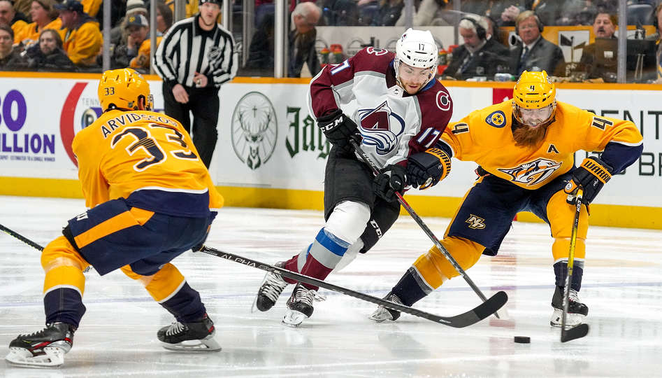 "Нэшвилл" - "Колорадо" (2:3): победная серия "Эвеланш"