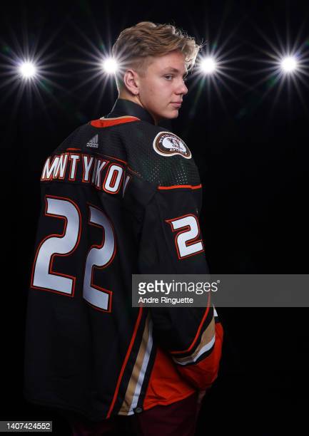 Анахайм подписал контракты с новичками