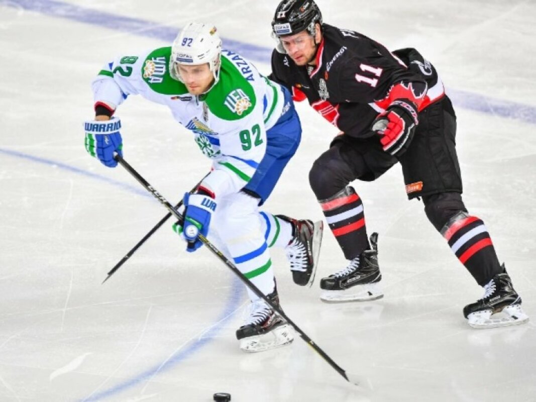 КХЛ: Последняя команда Запада обыгрывает лидера и другие результаты (видео)