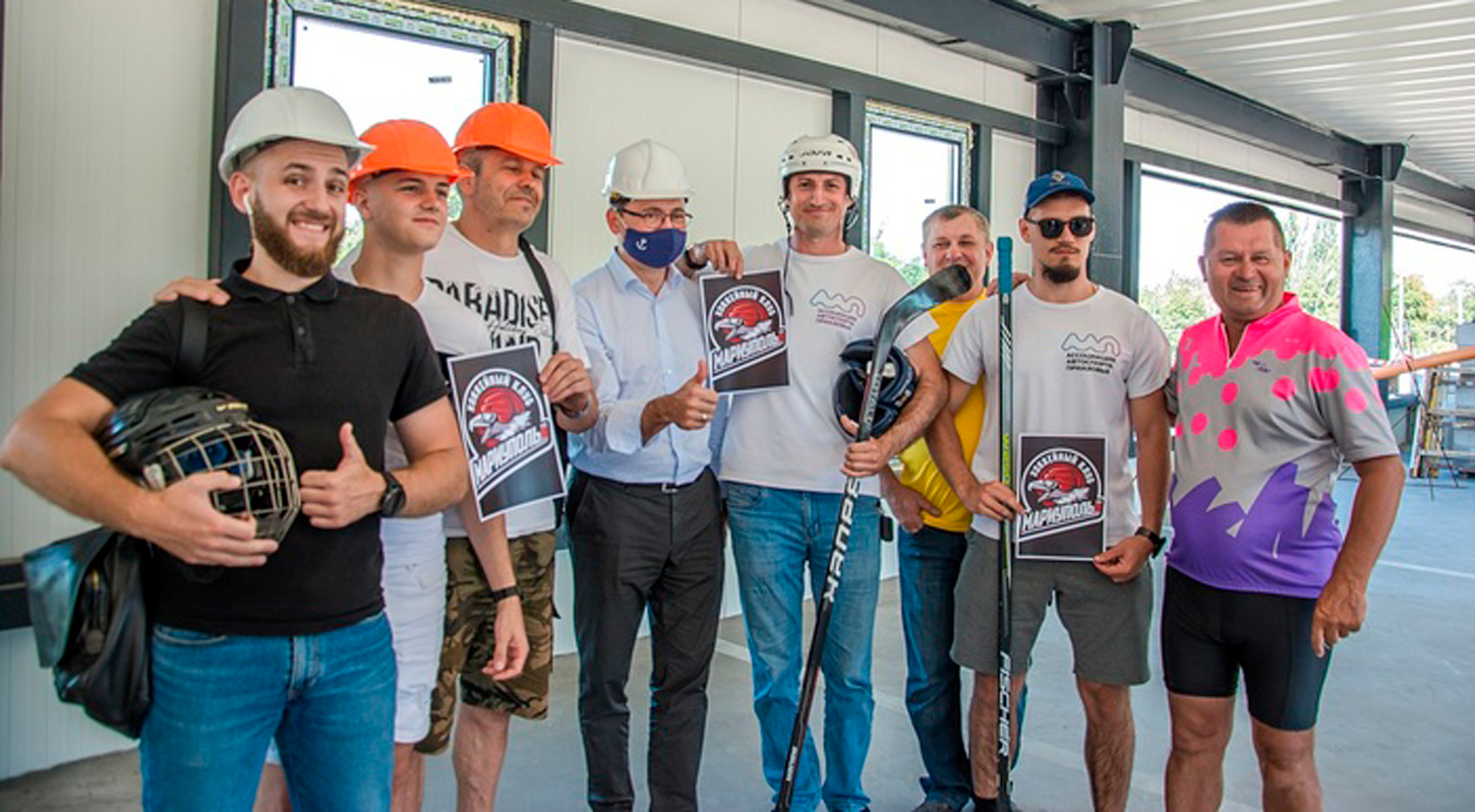 В Мариуполе на сессии городского совета депутаты поддержали решение о создании хоккейного клуба