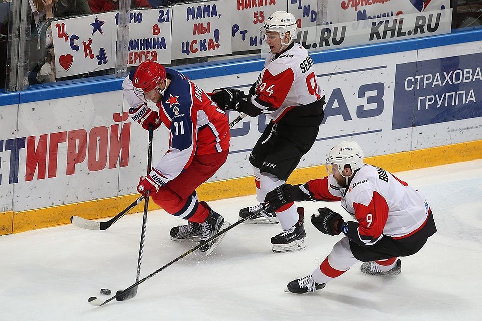 КХЛ: «Автомобилист» Платта одержал четвертую победу подряд и другие результаты дня