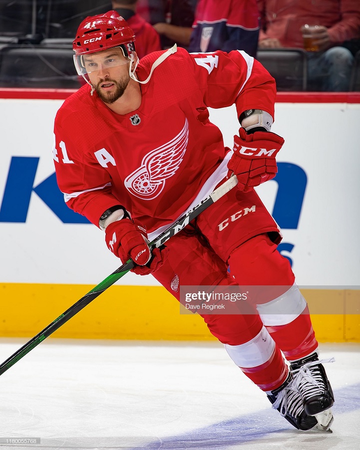 Гленденинг и ДеКайзер пропустят по две недели из-за травм