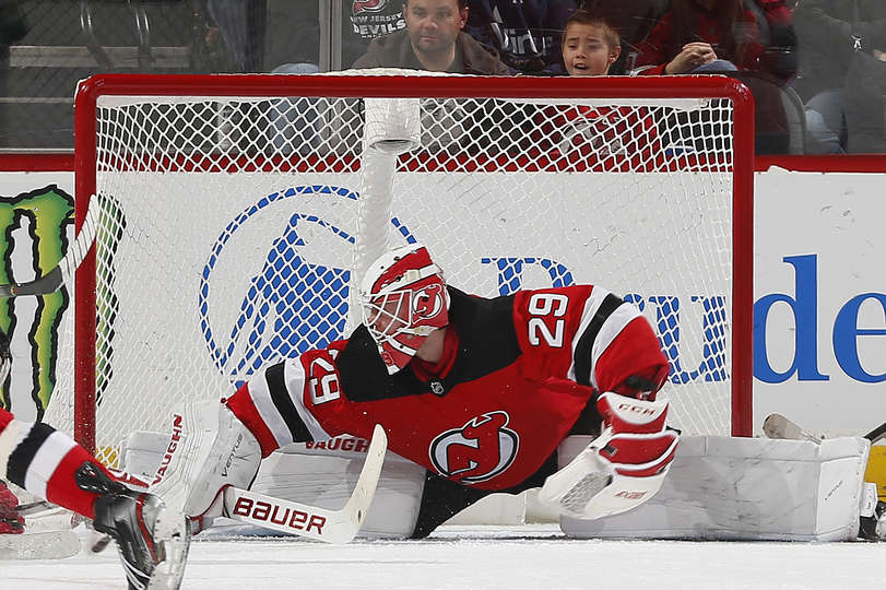 "Нью-Джерси" - "Коламбус" (4:3 Б): 52 сэйва Блэквуда