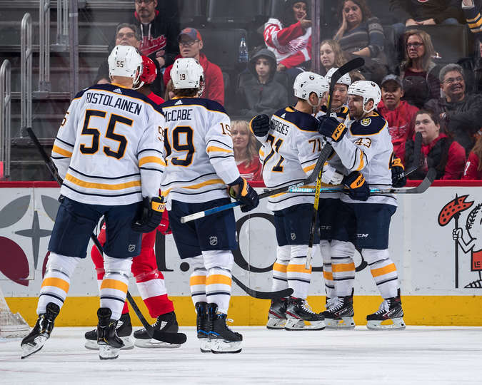 "Детройт" - "Баффало" (1:5): первые голы Родригеса в сезоне