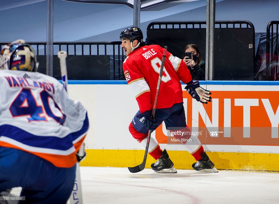 Матчи квалификационного раунда в НХЛ 7 августа (онлайн)