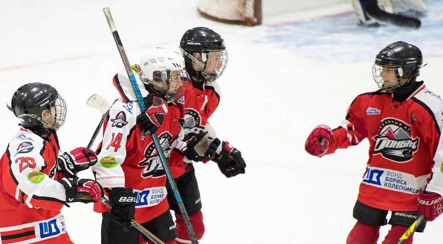 УМХЛ: Результаты поединков «Донбасс 2005» - «Гладиаторы» (видео)