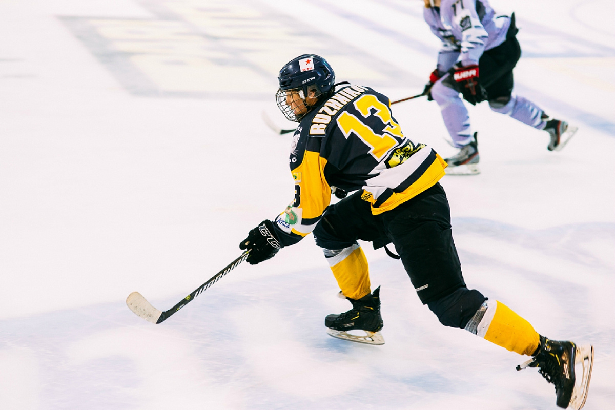 Назар Ружников: «Более опытные игроки заставляют молодежь постоянно быть в тонусе»