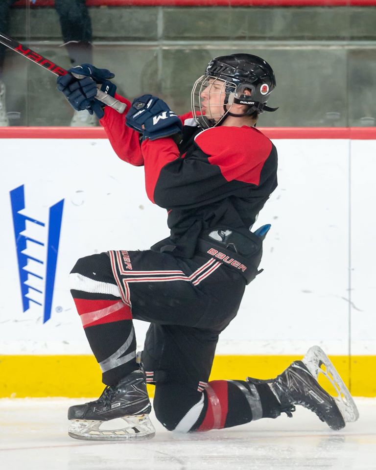 Роман Кизло: «Меня с детства учили играть в командный хоккей, а не гнаться за индивидуальной статистикой»