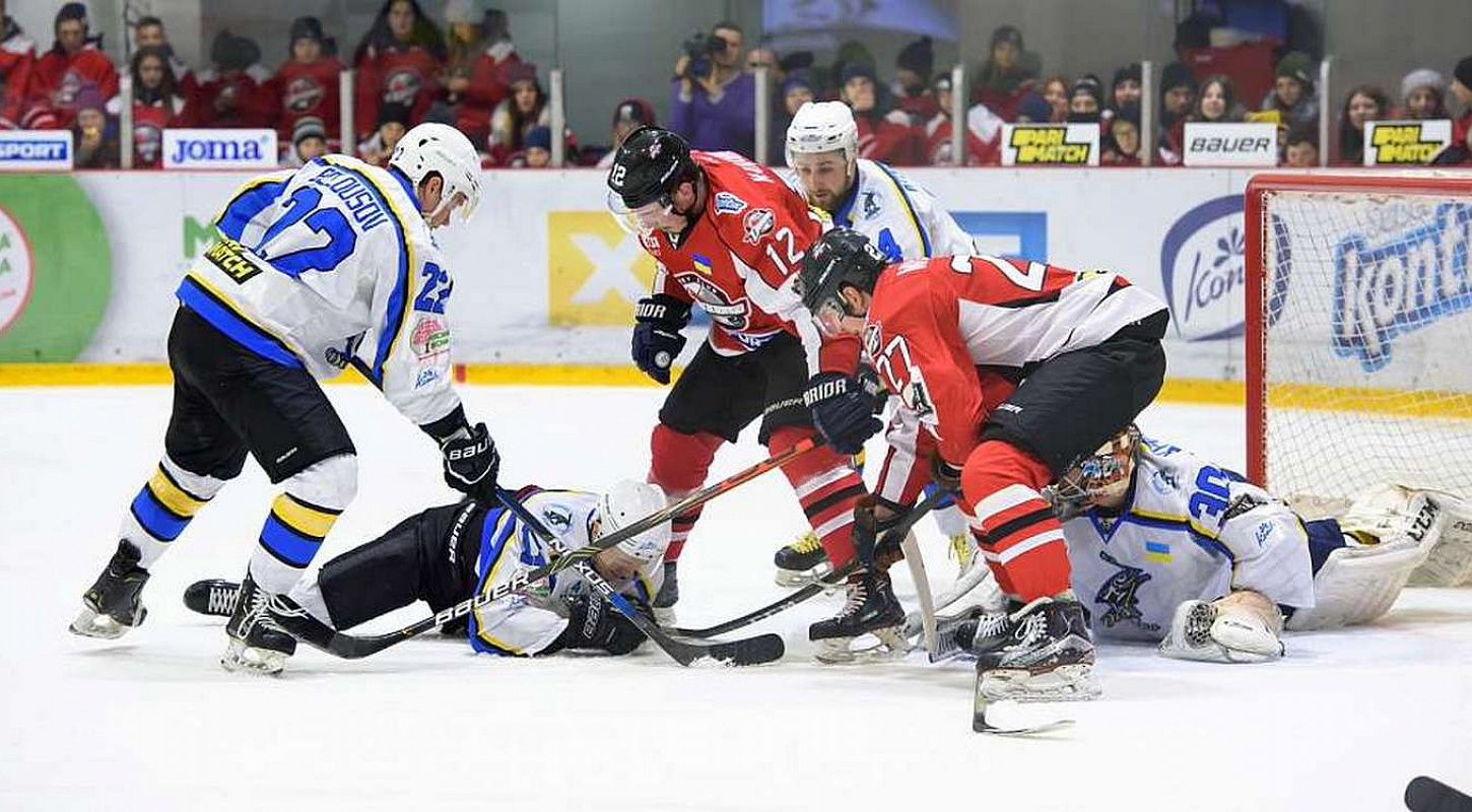 Выстрелы по девяткам, сольные проходы и обманные маневры: топ-10 шайб сентября 