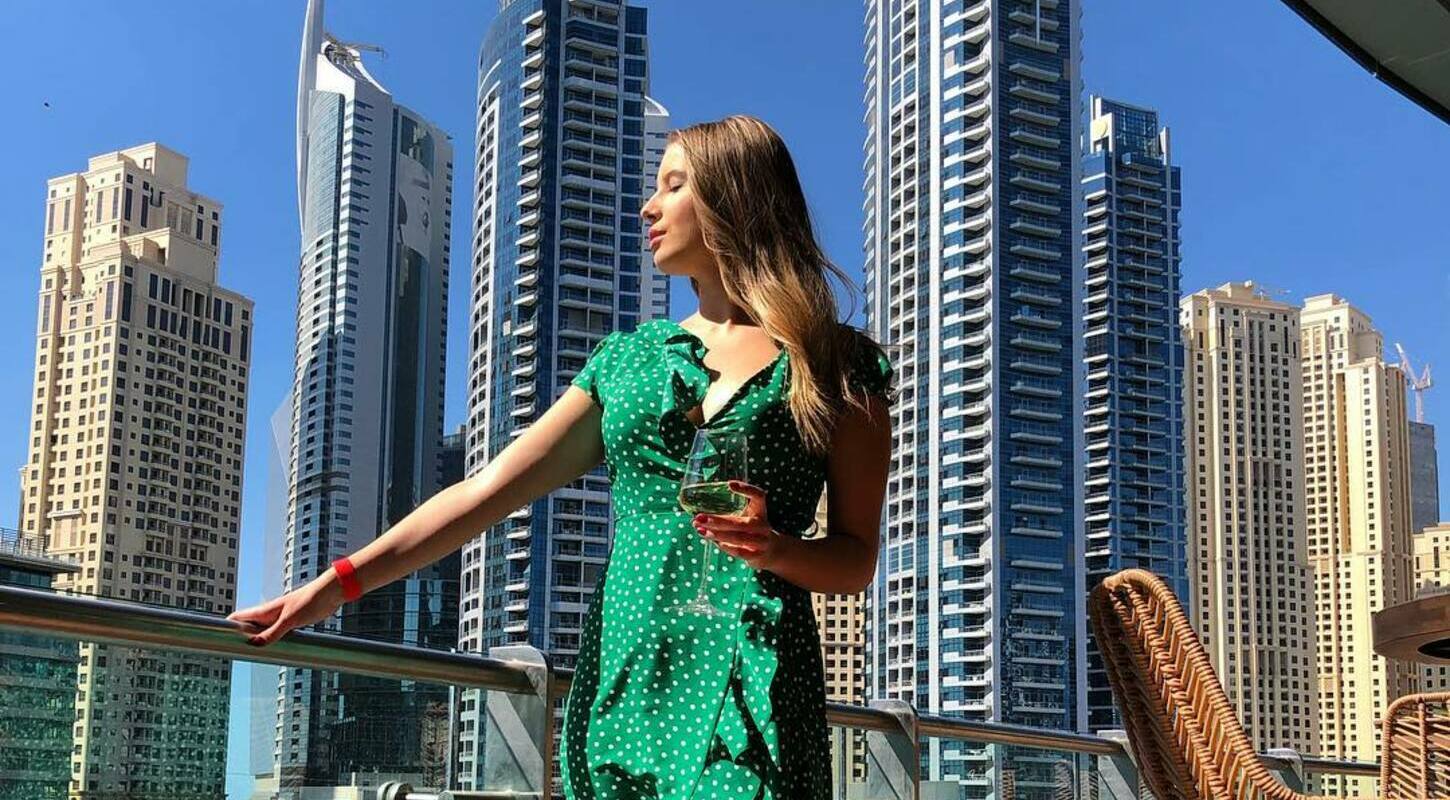 Яркие фото красавиц, которые стоят за суровыми игроками Украинской хоккейной лиги